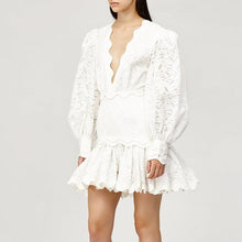 Load image into Gallery viewer, texture pleated Lace Mini two color dress female fashion
